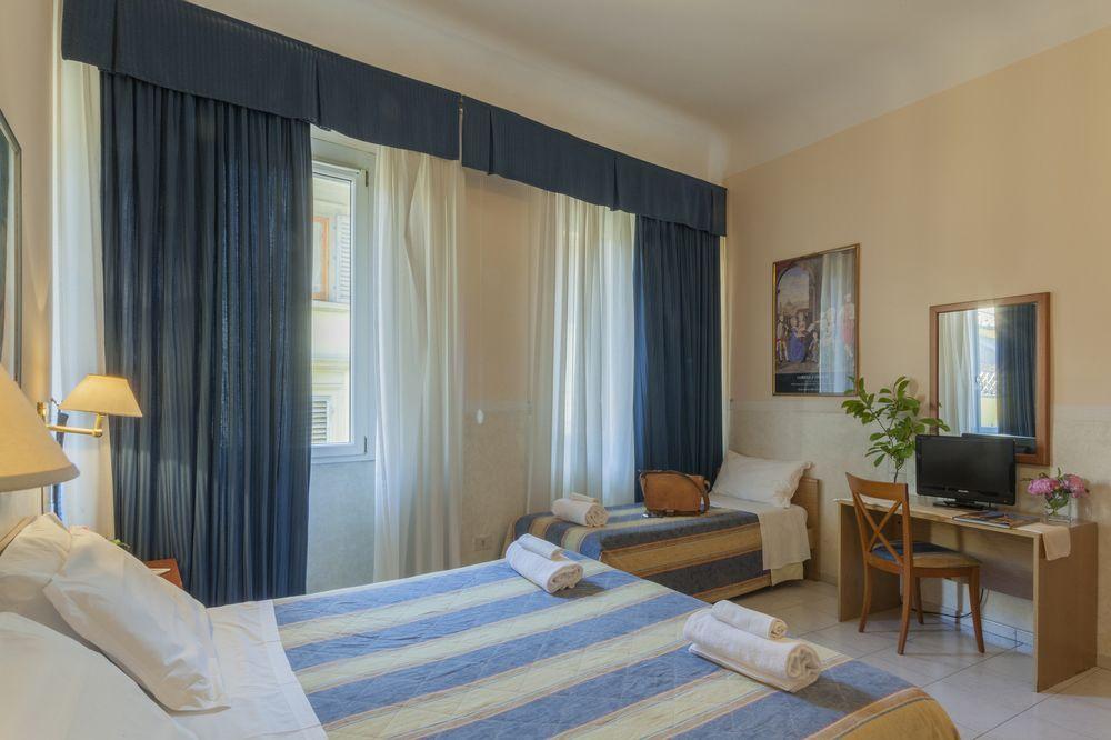 Hotel Centro Флоренция Екстериор снимка
